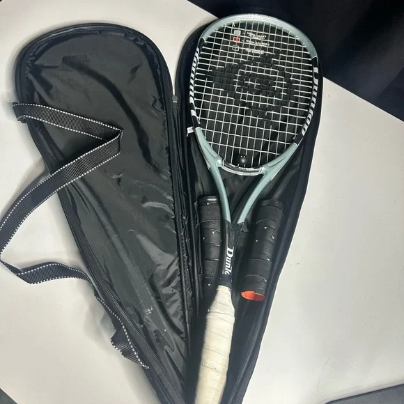 Dunlop Tennis Racket with Case - Picture 1 of 4